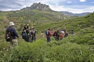 Escursionisti nella valle del Vitravo