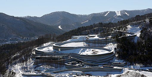 Olimpiadi Cortina: 61 milioni di euro per la pista da bob. Le associazioni: un’opera non necessaria