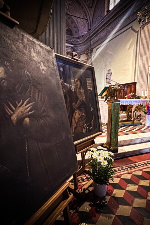 Il Comando Carabinieri TPC restituisce due dipinti asportati dalla Chiesa di San Michele Arcangelo di Cazzago San Martino (BS)