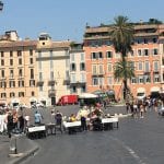 Roma: Piazza di Spagna invasa dai tavolini. Intervenga il Ministero