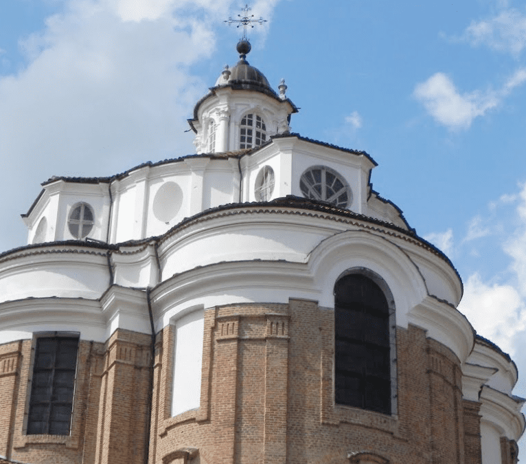 Bra, la Chiesa di Santa Chiara e le sue pertinenze storiche “monumento da salvare”