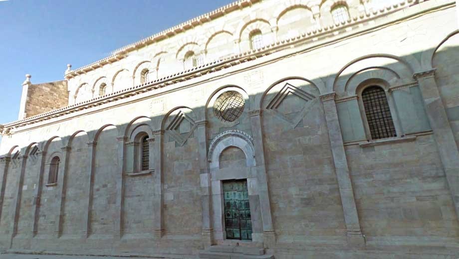 Cattedrale di Troia – Porta Bronzea detta Porta della Libertà: segnalazione per la lista rossa