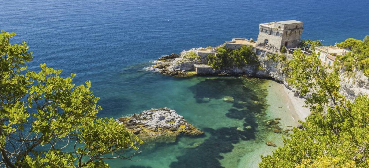 Torre di Erchie: no alla cementificazione. Italia Nostra e Club per l’Unesco di Amalfi scrivono alla Procura 